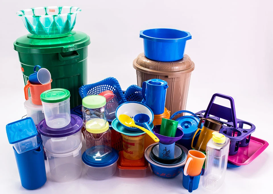 Plasticware